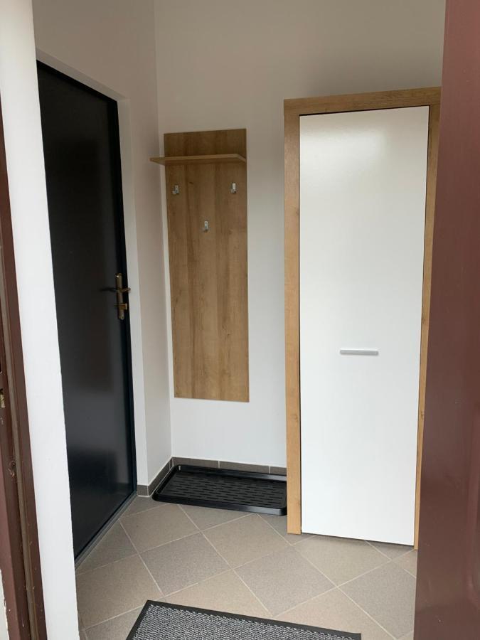 רז'ל Apartamenty Stacja מראה חיצוני תמונה