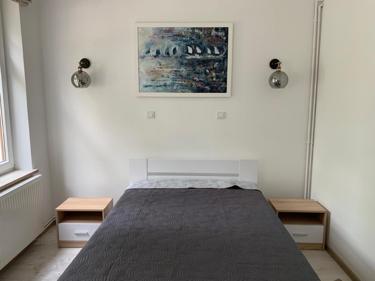רז'ל Apartamenty Stacja מראה חיצוני תמונה